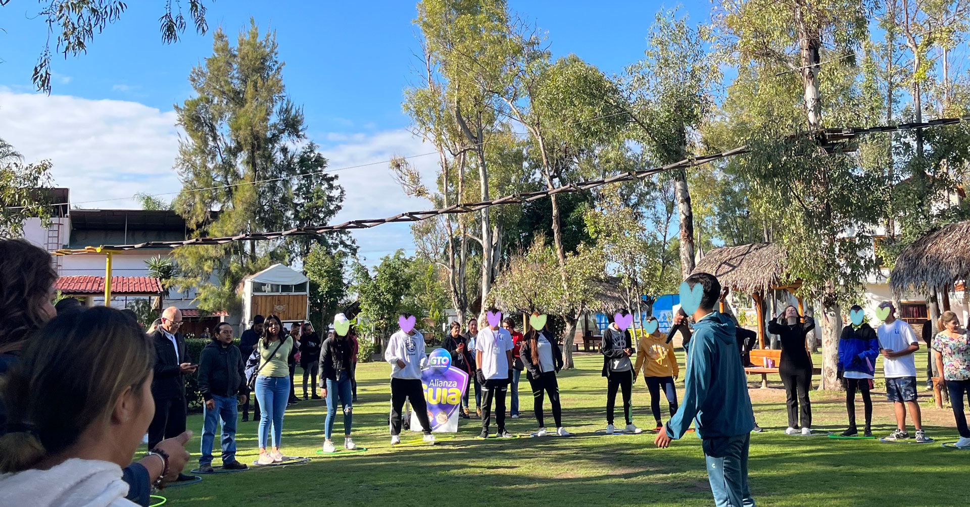 Primer Campamento "Mi Nuevo Camino" de Fundación Comuntia, con adolescentes de diferentes CAS en Guanajuato.